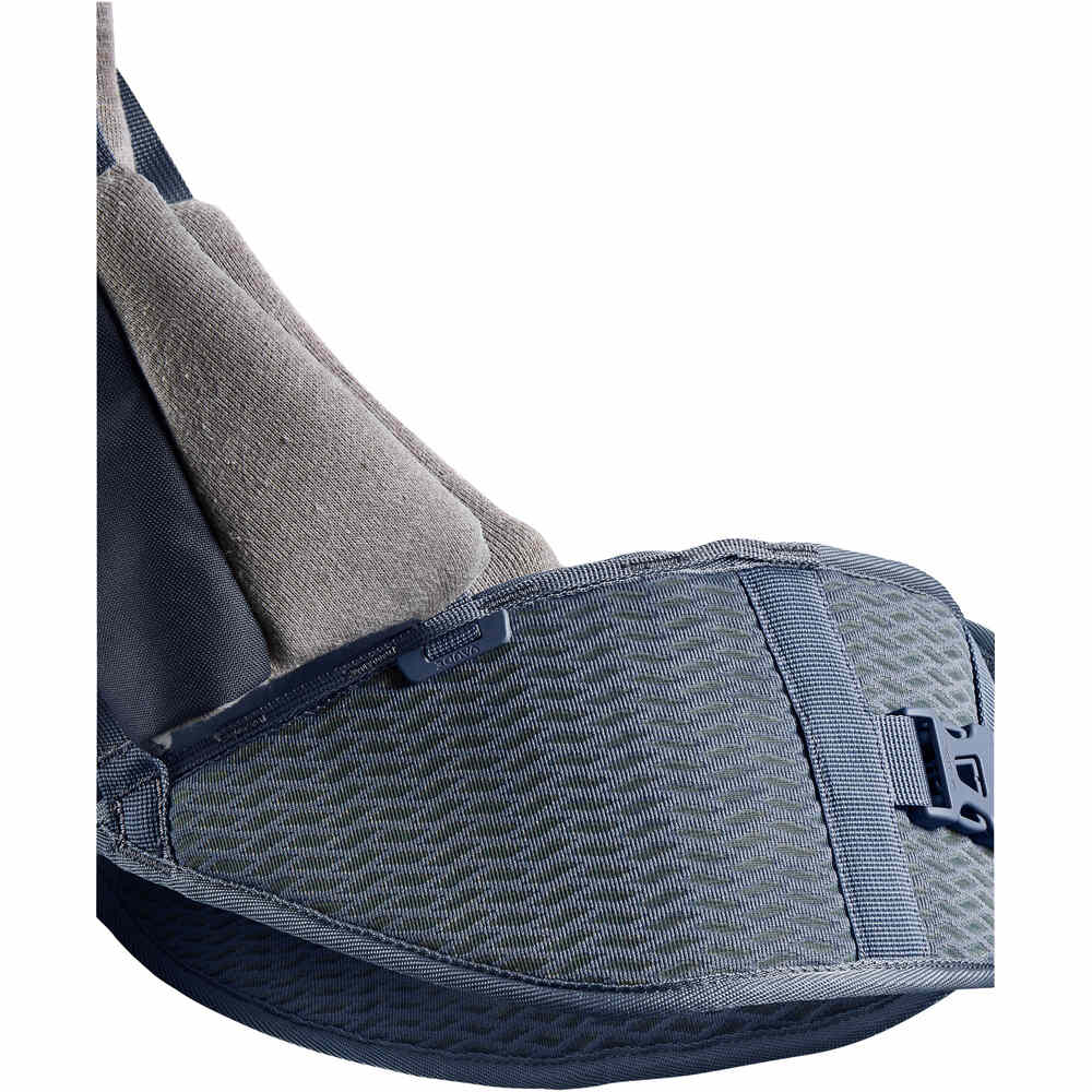 Vaude mochila portabebés montaña Amare Baby Carrier 06