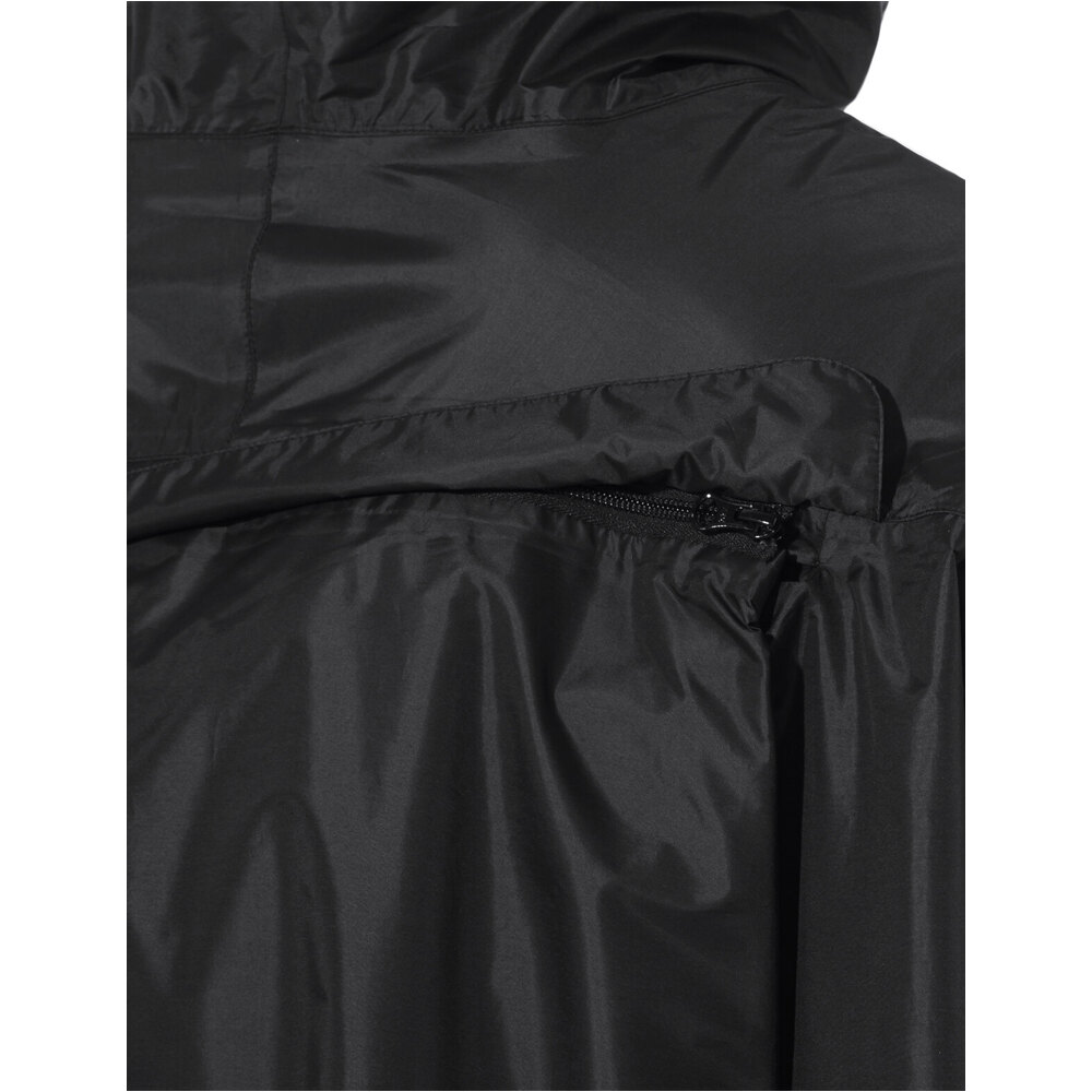 Vaude poncho montaña Hiking Backpack Poncho II 05