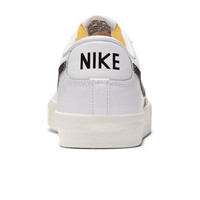 Nike zapatilla moda hombre BLAZER LOW '77 VNTG vista trasera