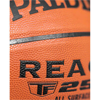 Spalding balón baloncesto React TF-250 Sz7 Composite Basketball 04