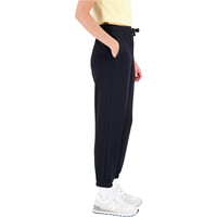 New Balance pantalón mujer Essentials Reimagined  Brushed Back Fleece Pant vista detalle