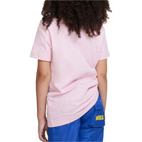 Nike camiseta manga corta niño X_U NSW TEE CORE BRANDMARK 2 vista trasera