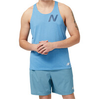 New Balance camiseta entrenamiento tirantes hombre Graphic Impact Run Singlet vista frontal