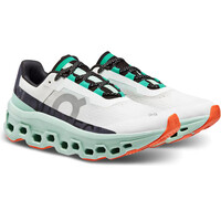 On zapatilla running mujer Cloudmonster W lateral interior