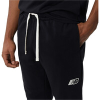 New Balance pantalón hombre NB Essentials Fleece Jogger 03