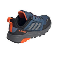 adidas zapatilla trekking niño TERREX TRAILMAKER R.RDY K vista trasera