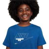 Nike camiseta manga corta niño K NSW TEECLUB SPECIALTY vista detalle