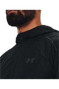 Under Armour CHAQUETA RUNNING HOMBRE UA STORM RUN HOODED JACKET vista detalle