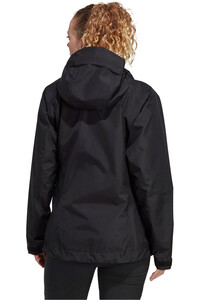 adidas chaqueta impermeable mujer Terrex Xperior GORE-TEX Paclite Rain vista trasera