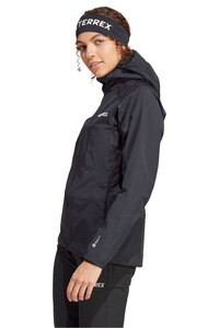 adidas chaqueta impermeable mujer Terrex Xperior Hybrid Rain vista detalle