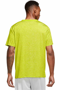 Nike camiseta técnica manga corta hombre M NK DF RISE 365 SS vista trasera