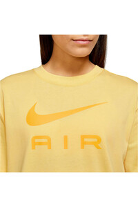 Nike camiseta manga corta mujer W NSW TEE AIR BF vista detalle