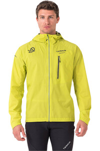 Ternua chaqueta impermeable hombre CYCLONEJKTM vista frontal