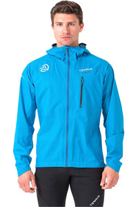 Ternua chaqueta impermeable hombre CYCLONEJKTM vista frontal