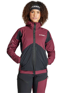 adidas chaqueta softshell mujer W TRK SOSH JA vista frontal