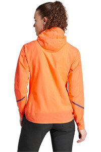 adidas CHAQUETA TRAIL RUNNING MUJER W XPR LIGHT R J vista trasera