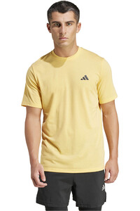 adidas camiseta fitness hombre TR-ES COMF TEE vista frontal