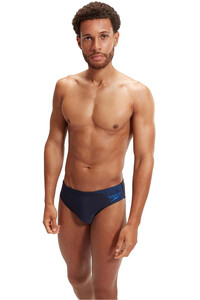 Speedo bañador natación hombre Medley Logo 7cm Brief vista frontal