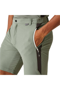 Regatta pantalón corto montaña hombre Mountain ShortsII vista detalle