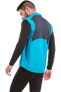 Spyro CHAQUETA RUNNING HOMBRE B-Wasp vista trasera