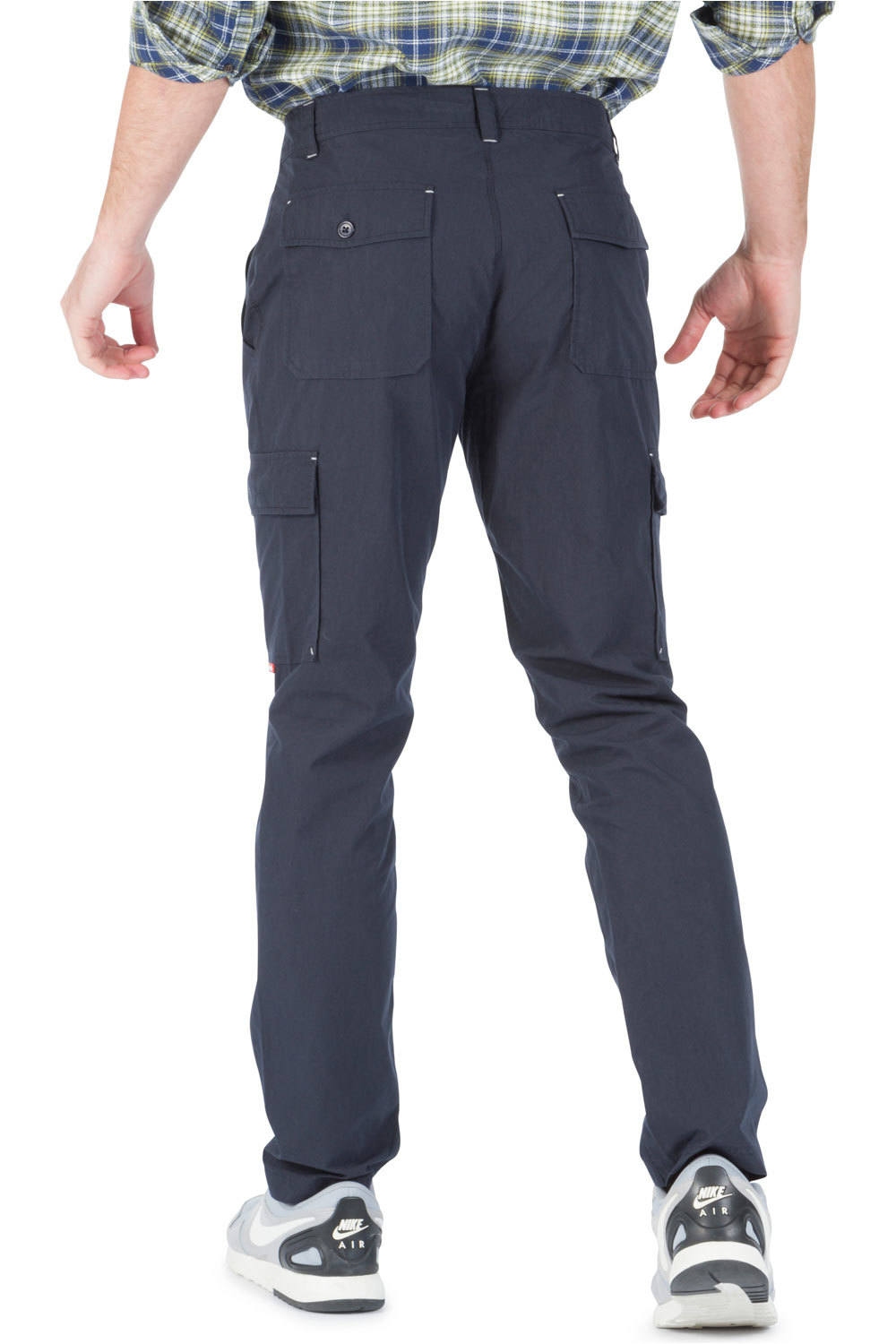 Neak Peak pantalón hombre P-LAVRADOS vista trasera