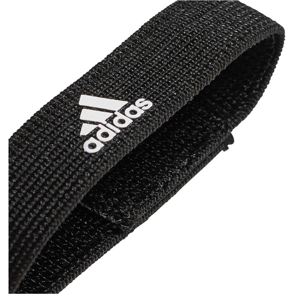 adidas varios fútbol SOCK HOLDER 02