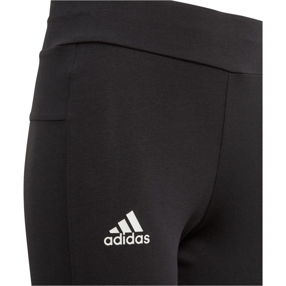 adidas malla corta niña YG L 3/4 TIGHT vista detalle