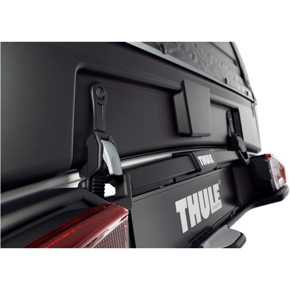 Thule cofre coche CAJA THULE BACKSPACE XT TRASERA V18 04