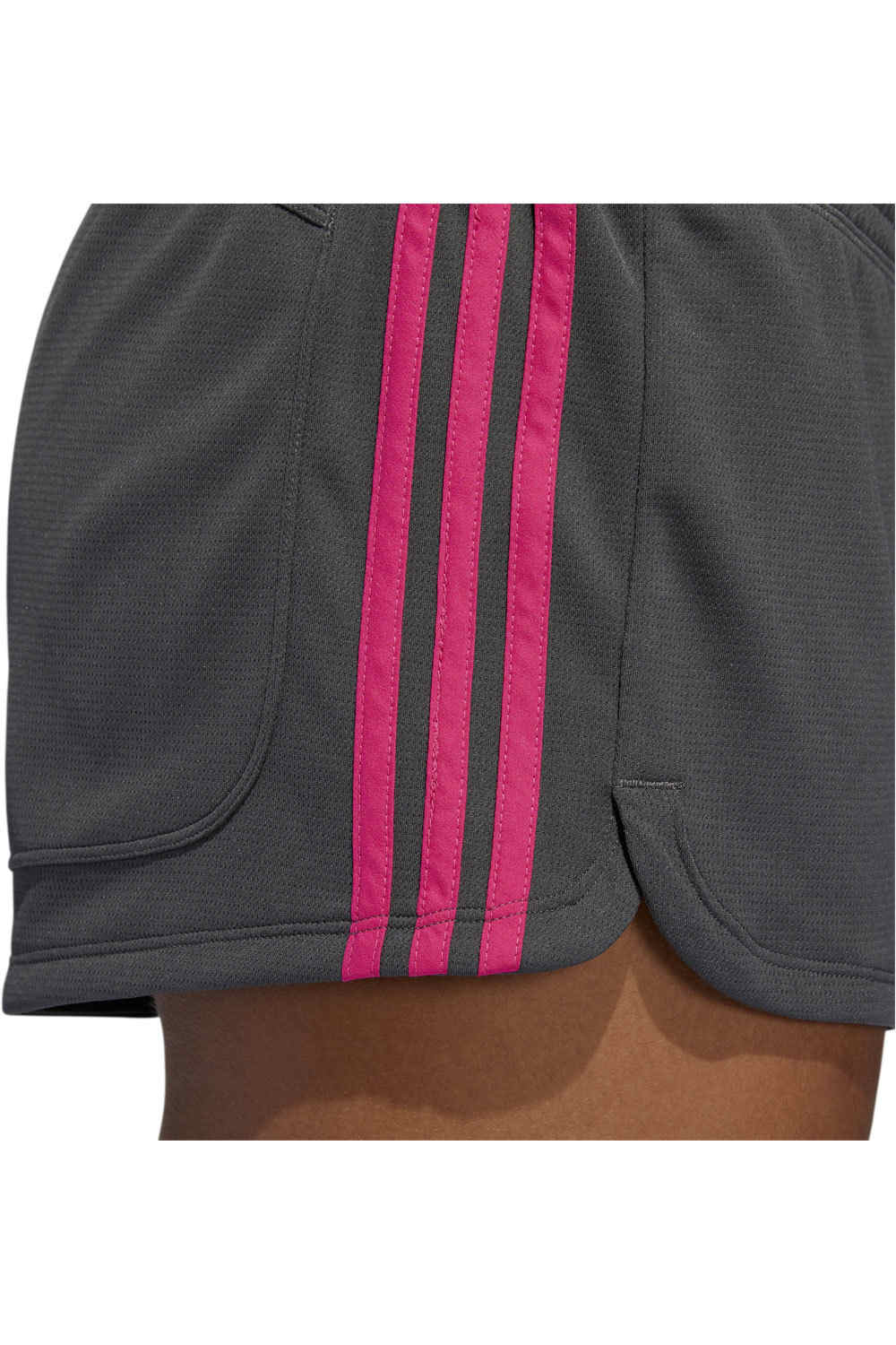 adidas pantalones y mallas cortas fitness mujer 3S KNIT SHORT 03