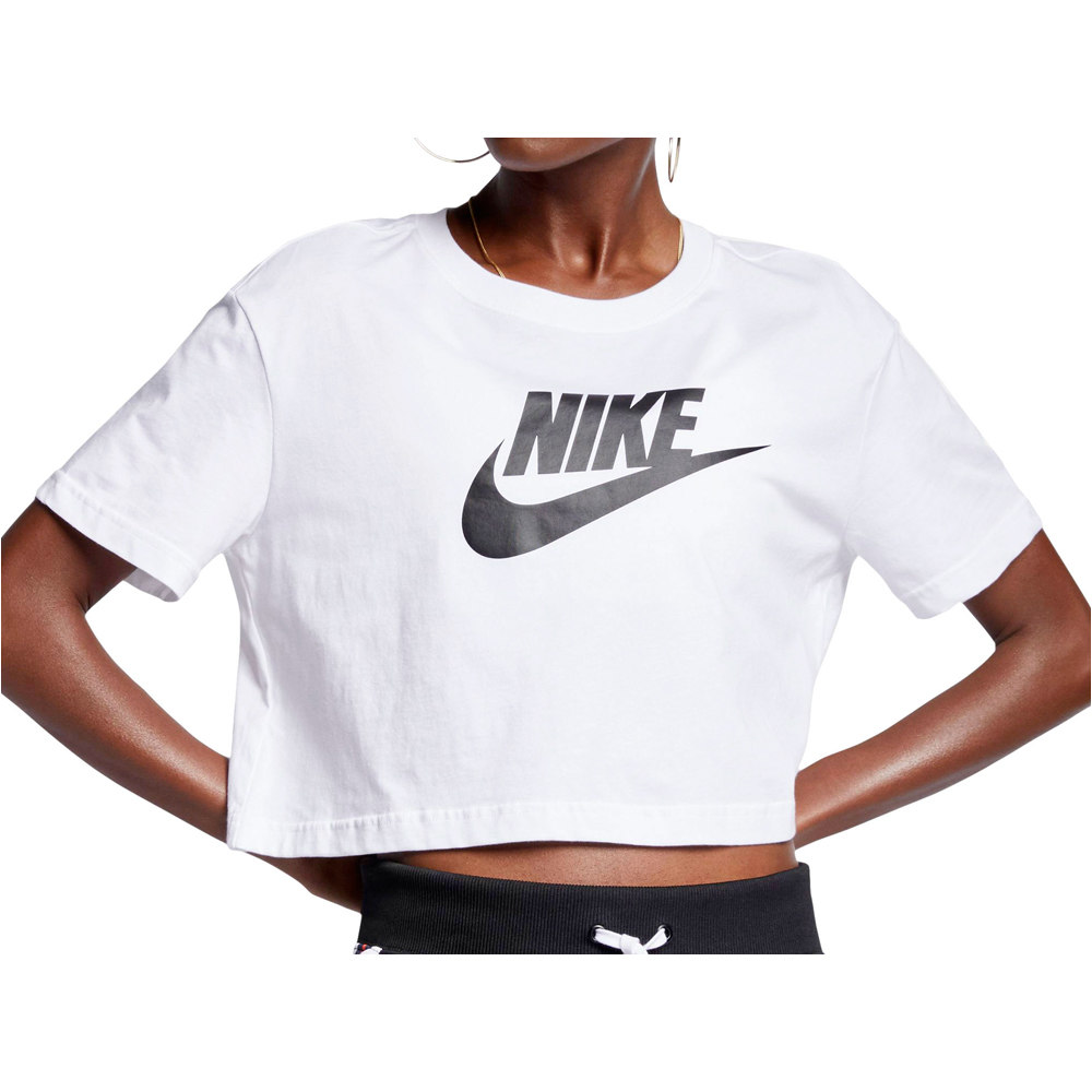 Nike camiseta manga corta mujer W NSW TEE ESSNTL CRP ICN FTR vista detalle