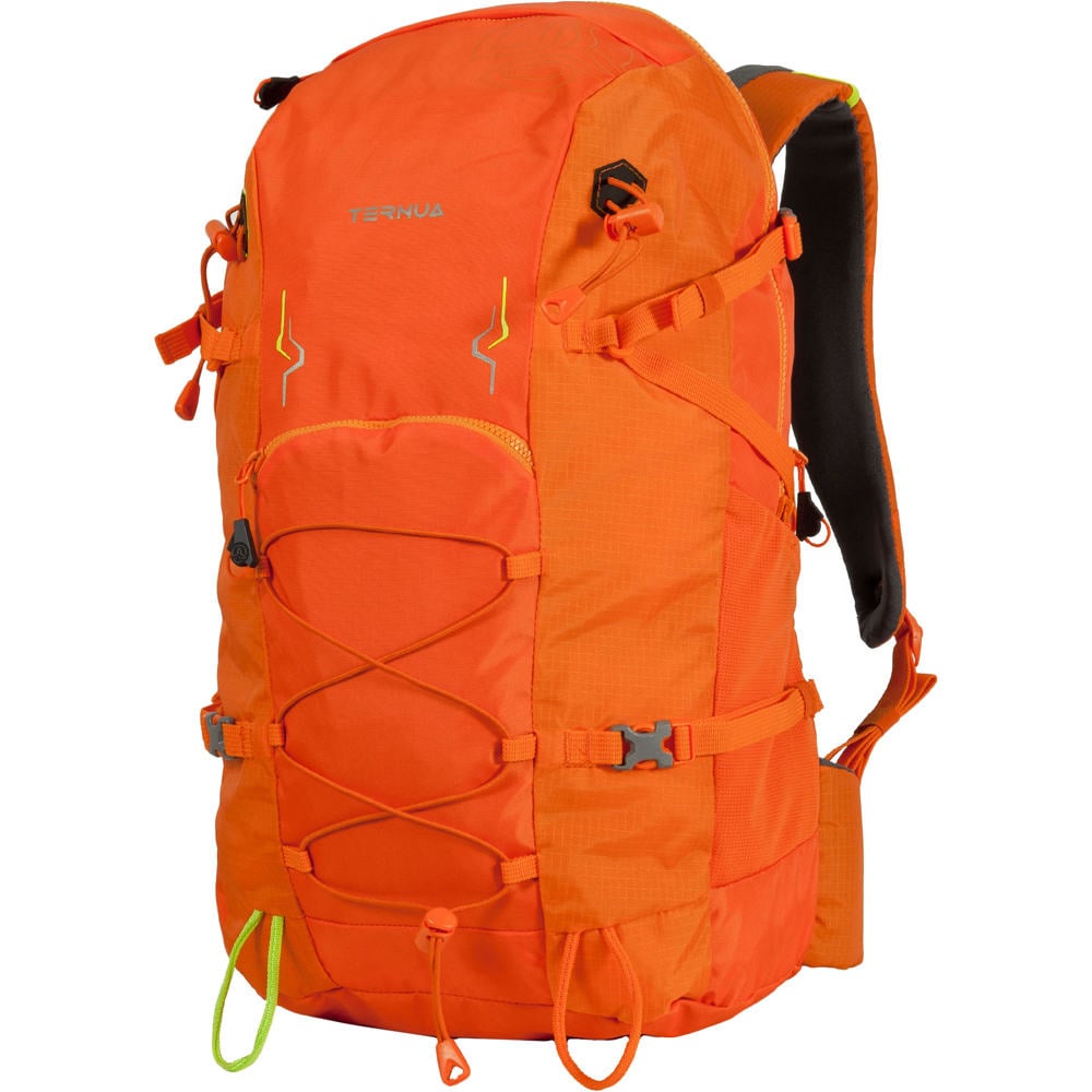 Ternua mochila montaña MOCHILA AMPERSAND 32L vista frontal