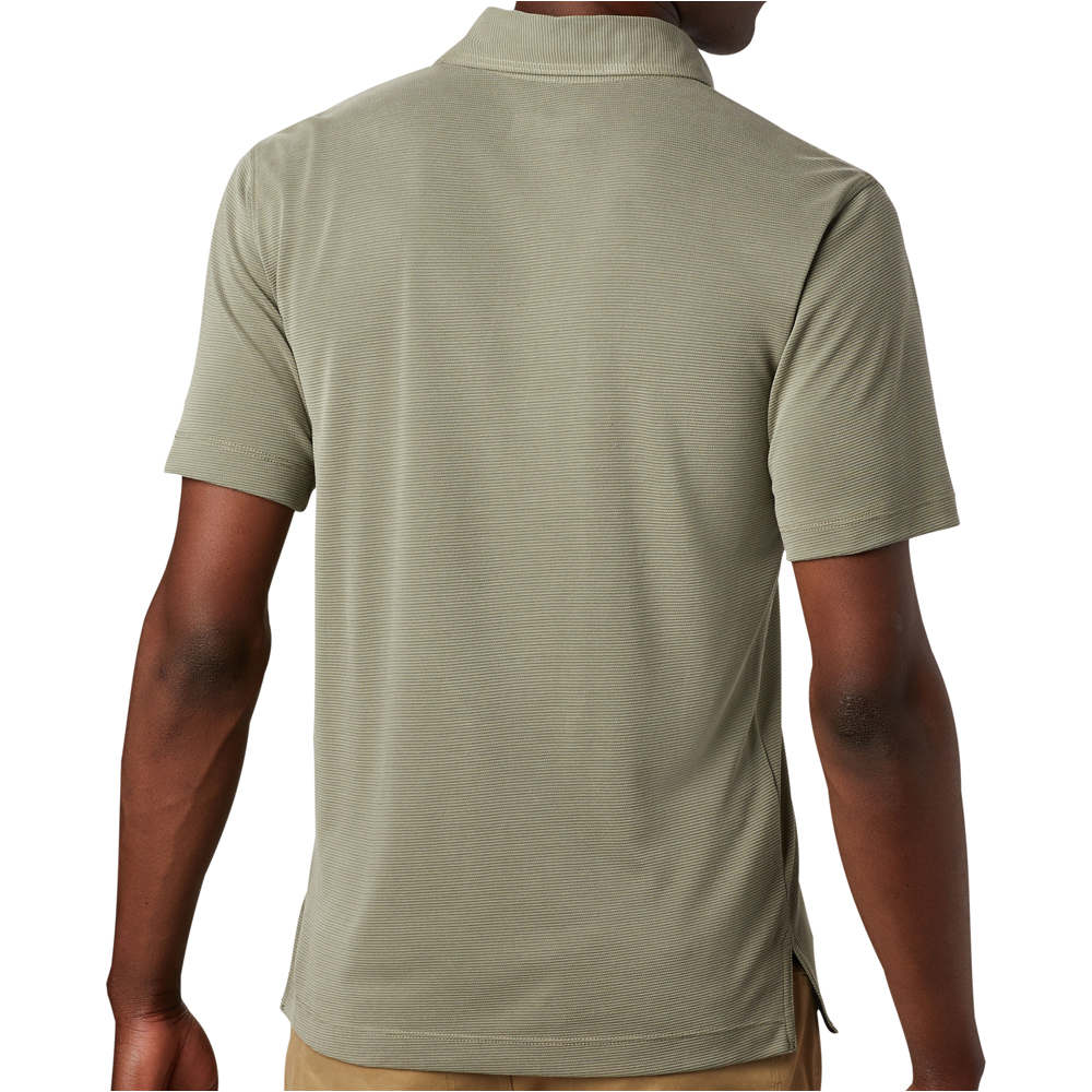 Columbia camiseta montaña manga corta hombre Sun Ridge Polo vista trasera