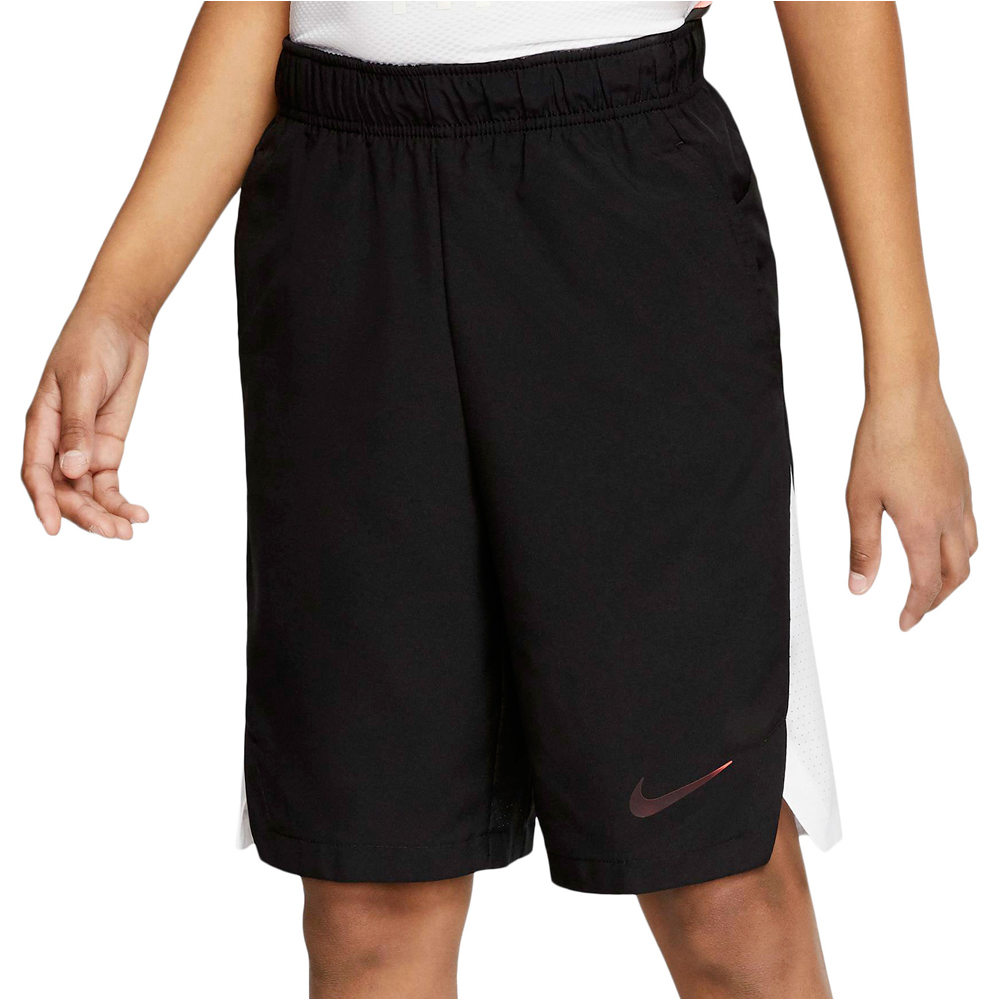 Nike pantaloneta técnica niño B NK WOVEN VENT SHORT vista detalle