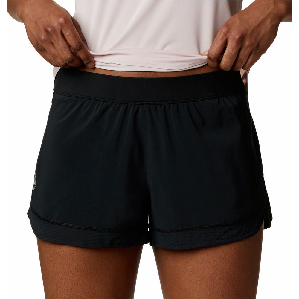 Columbia pantalones cortos trail running mujer Titan Ultra II Short 03