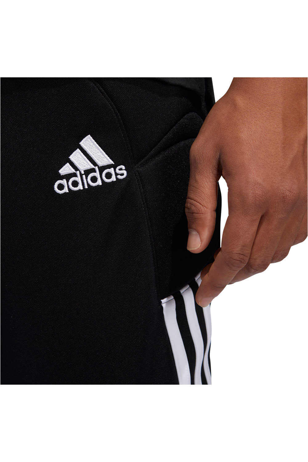 adidas pantalones cortos futbol 3/4 Tierro vista detalle