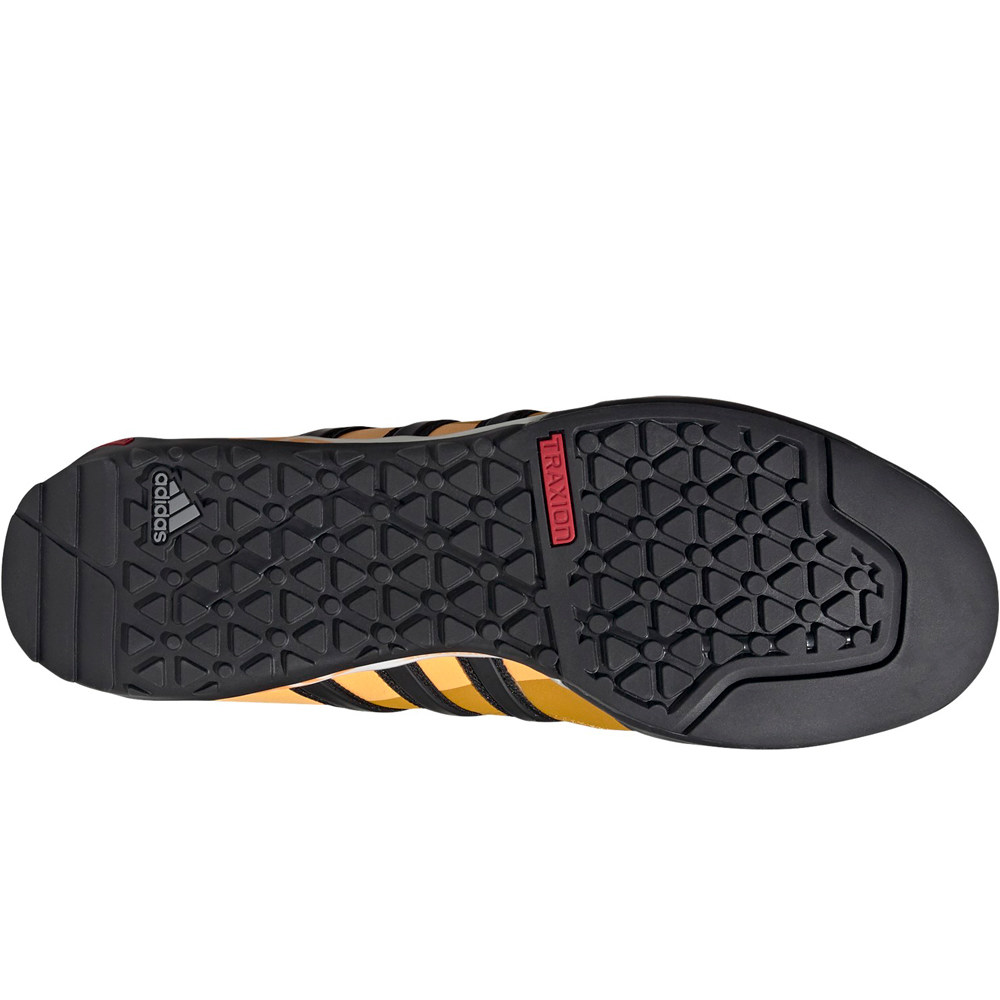 adidas zapatilla trekking hombre TERREX SWIFT SOLO puntera