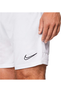 Nike pantalones cortos futbol PANTALON CORTO DRI-FIT ACADEMY vista trasera