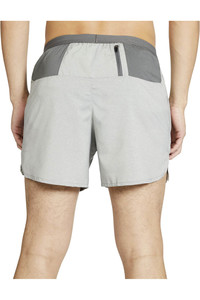 Nike pantaloneta técnica hombre M NK FLEX STRIDE SHORT 5IN BF vista trasera