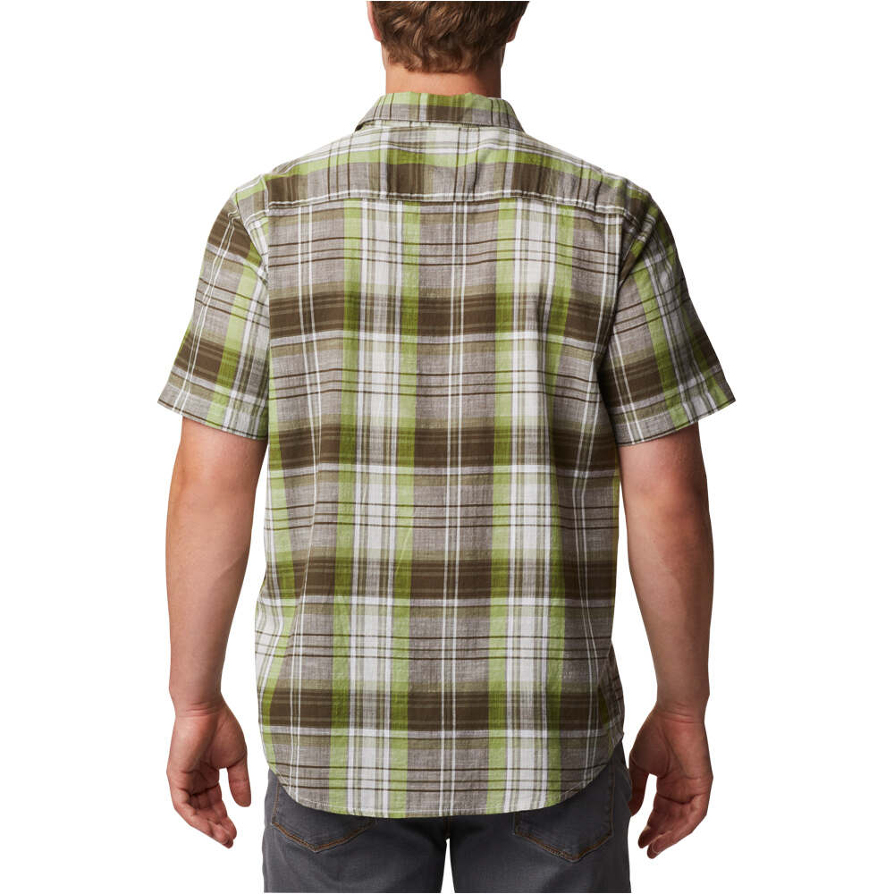 Columbia camisa montaña manga corta hombre Under Exposure YD Short Sleeve Shirt vista trasera