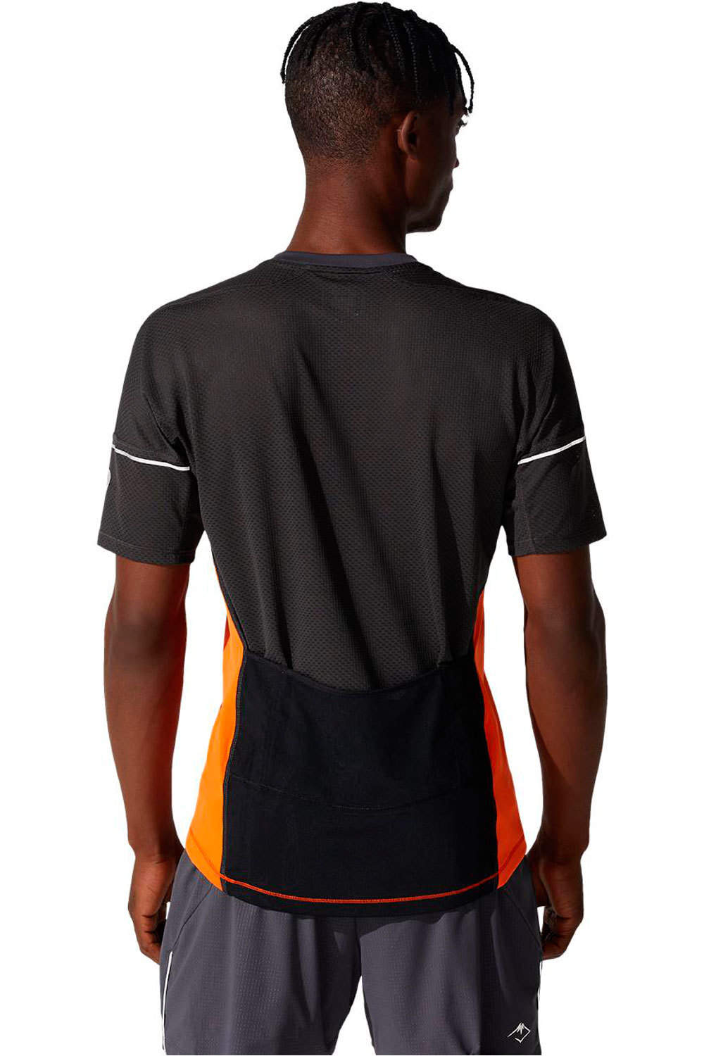 Asics camisetas trail running manga corta hombre FUJITRAIL TOP vista trasera