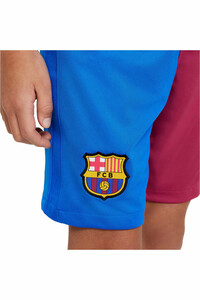 Nike pantalones fútbol oficiales niño BARCELONA 22 Y NK BRT STAD SHORT HA vista frontal