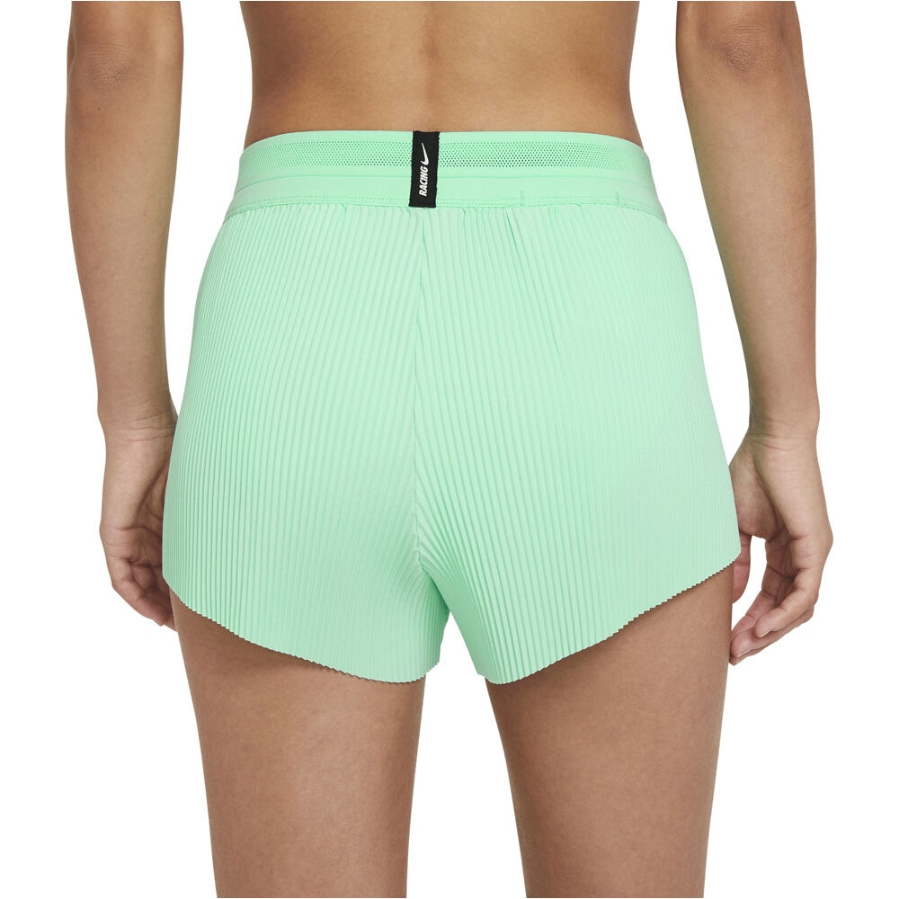 Nike pantalón running mujer W NK DF AROSWFT SHORT vista trasera