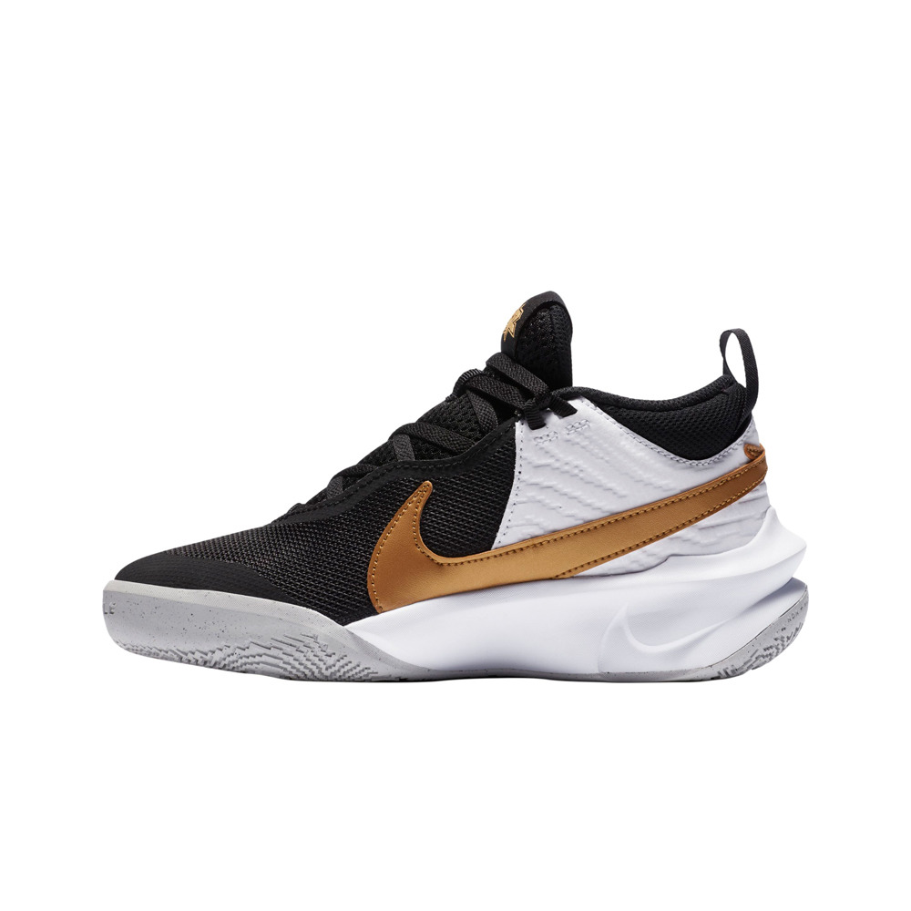 Nike zapatilla baloncesto niños TEAM HUSTLE D 10 lateral interior