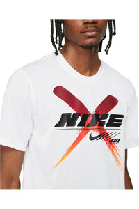 Nike camiseta fitness hombre M NK DF TEE LGD SC 2 SU21 vista detalle