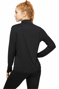 Asics camiseta técnica manga larga mujer CORE LS 1/2 ZIP TOP vista trasera