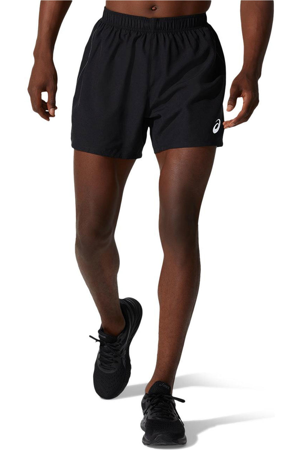 Asics pantaloneta técnica hombre CORE 5IN SHORT vista frontal