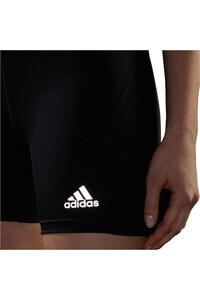 adidas malla corta running mujer Own The Run Running vista detalle