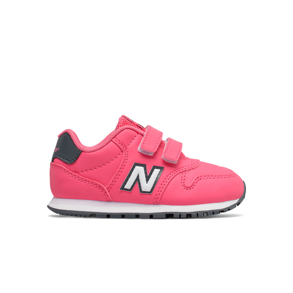 New Balance zapatilla multideporte bebe IV500 lateral exterior