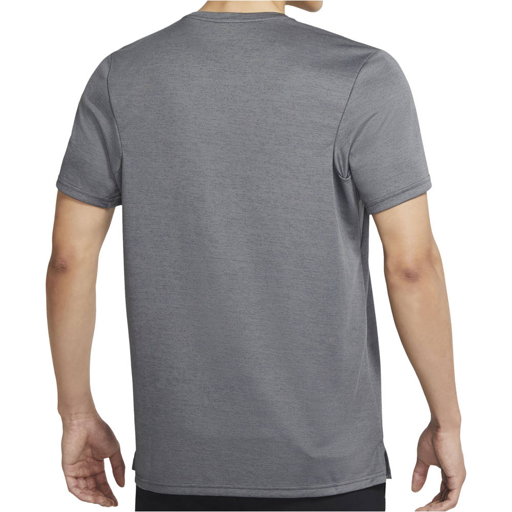 Nike camiseta fitness hombre M NK DF SUPERSET TOP SS 05