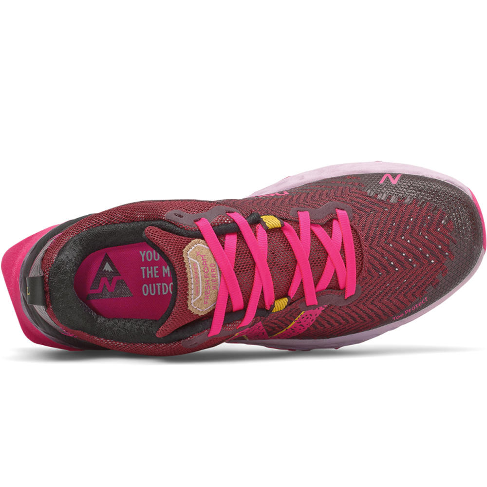 New Balance zapatillas trail mujer FF HIERRO v6 W puntera